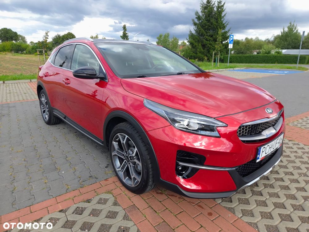 Kia XCeed 1.0 T-GDI L Business Line - 1