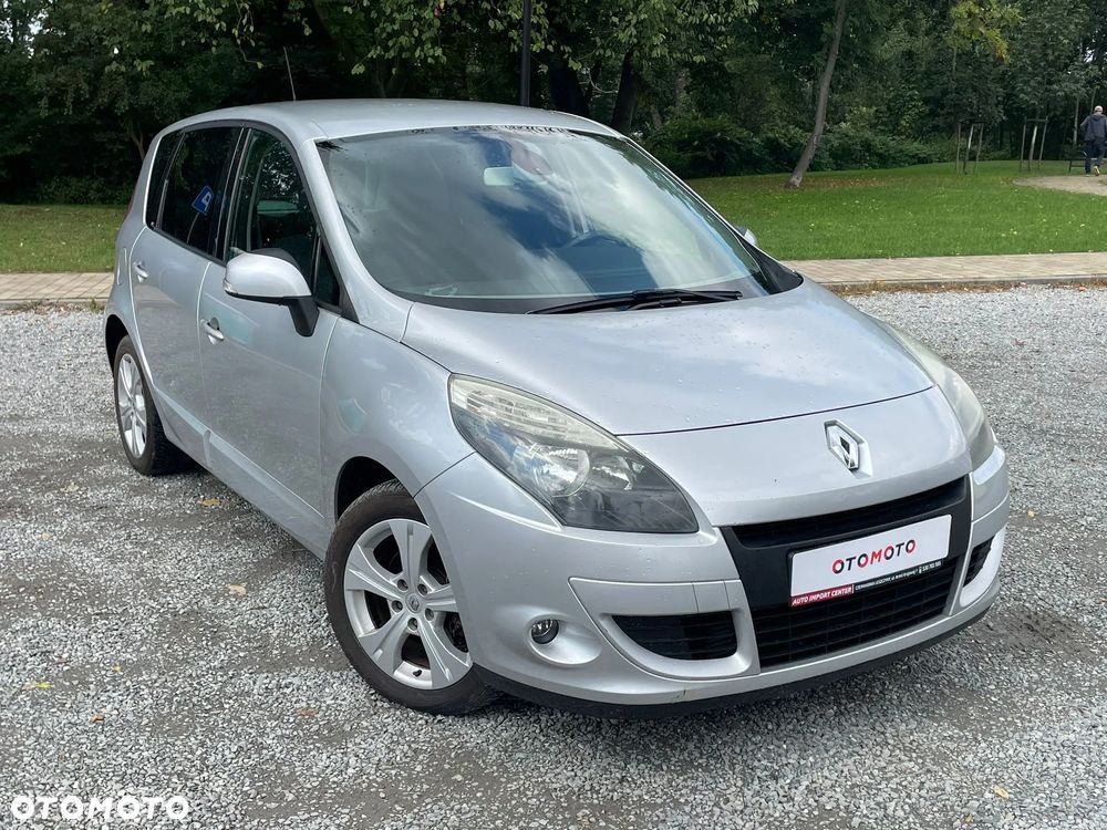 Renault Scenic - 2