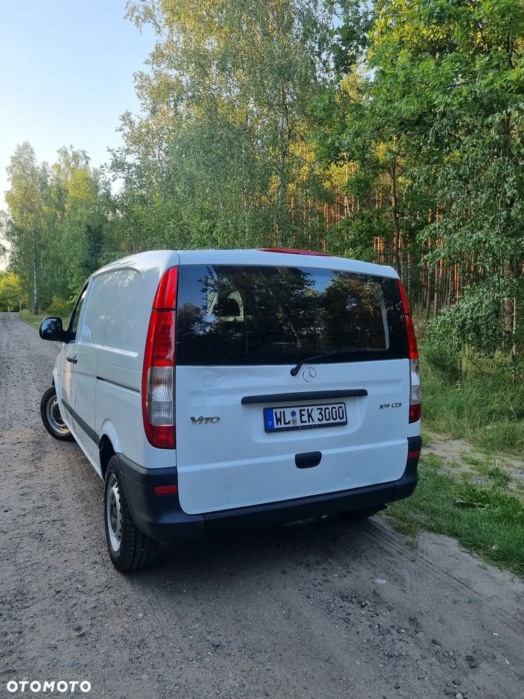 Mercedes-Benz Vito - 30