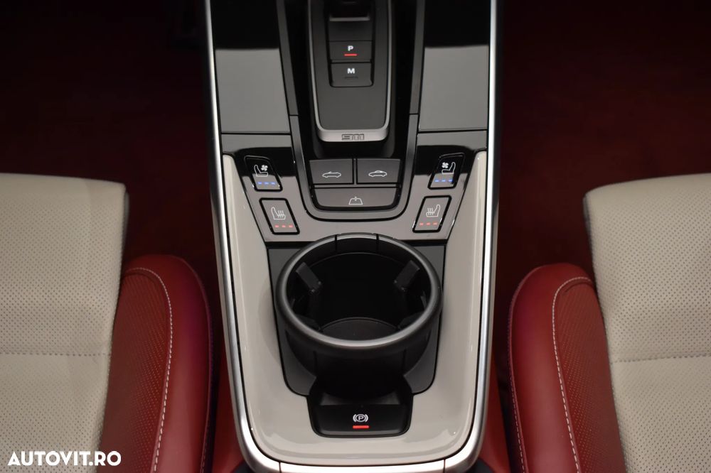Porsche 911-TURBO-S PDK - 26