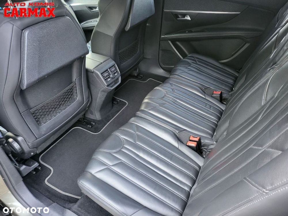 Peugeot 5008 - 27