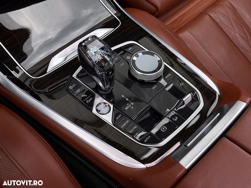 BMW X7 xDrive40i - 24