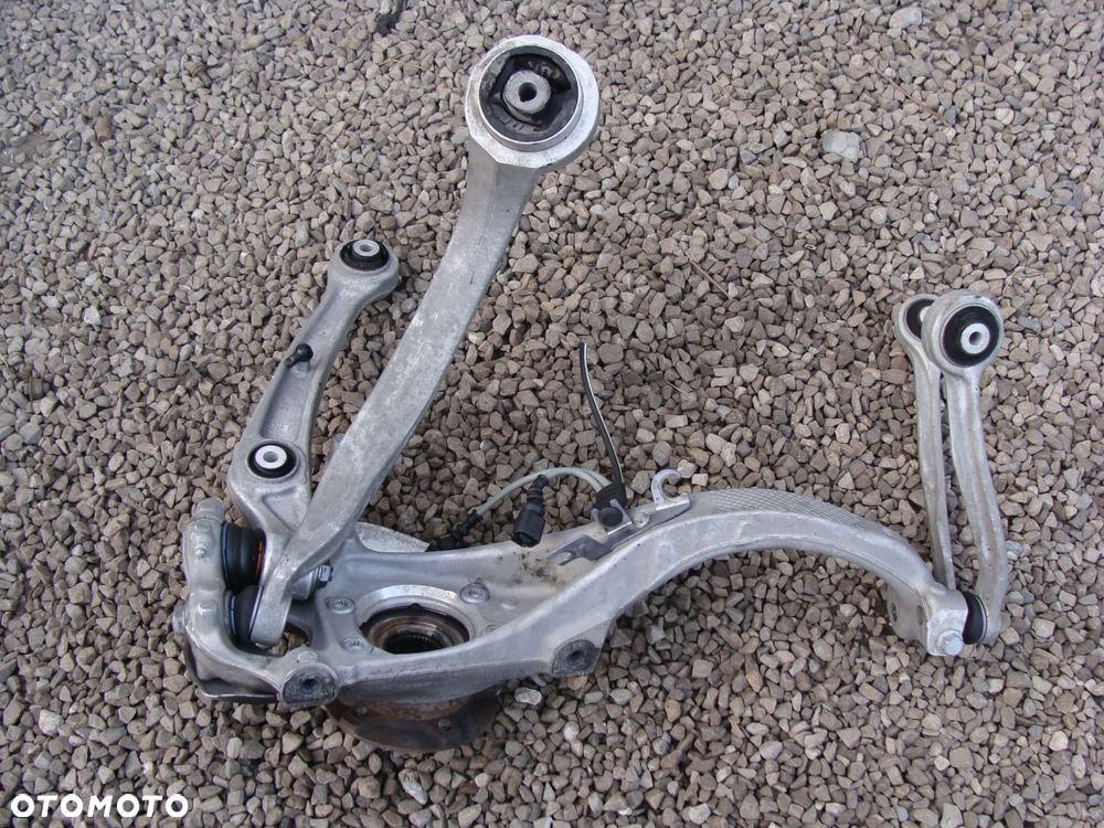 zwrotnica piasta wahacze prawa porsche macan 95b407254f - 3