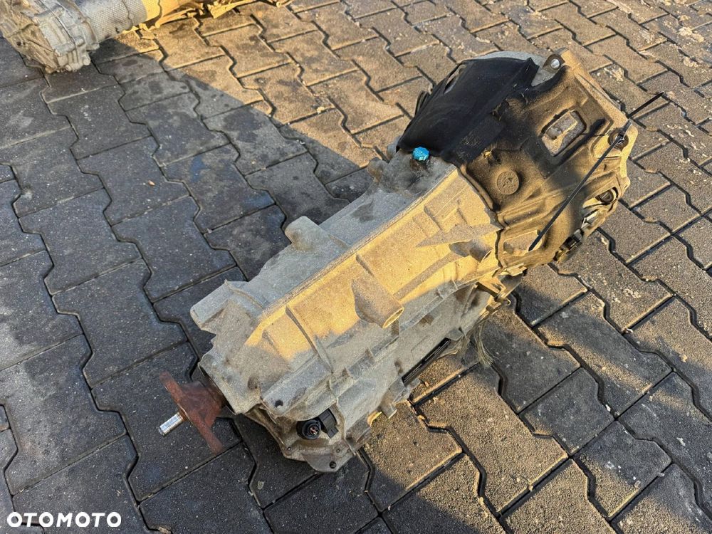 SKRZYNIA BIEGÓW 2.0 TD N47 7647340 BMW F30 2014 - 1