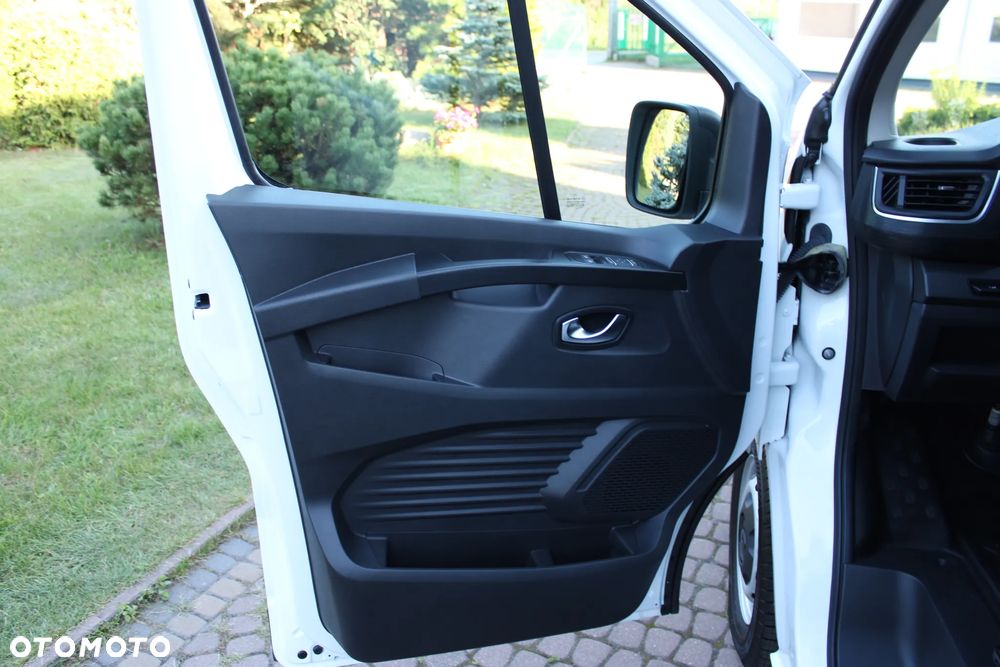 Renault TRAFIC - 14