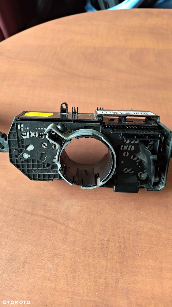 VW T5 MANETKI PRZEŁĄCZNIK Z OBSŁUGĄ LICZNIKA I TEMPOMATEM 6Q0953503FJ - 5