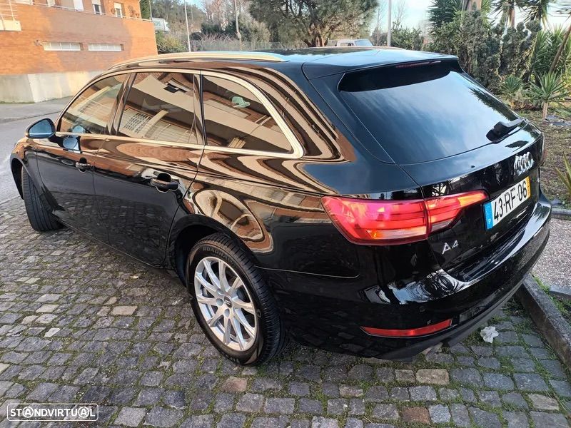 Audi A4 Avant 2.0 TDI Advance - 19