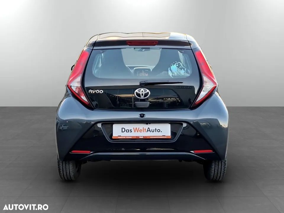 Toyota Aygo - 8