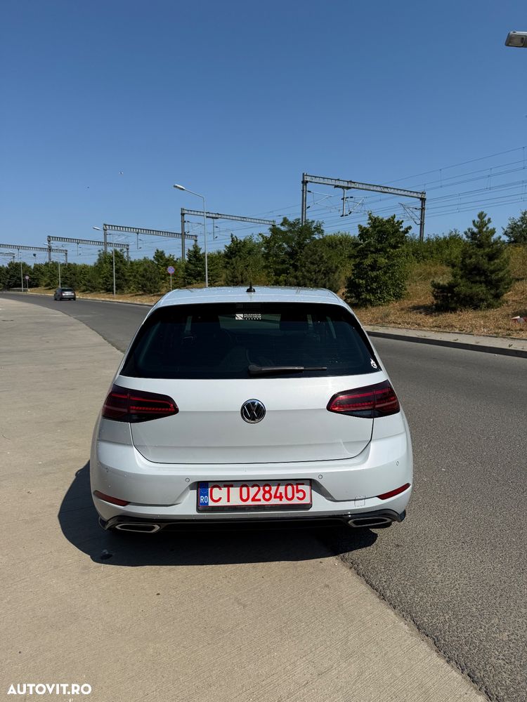 Volkswagen Golf 1.5 TSI DSG Highline - 6