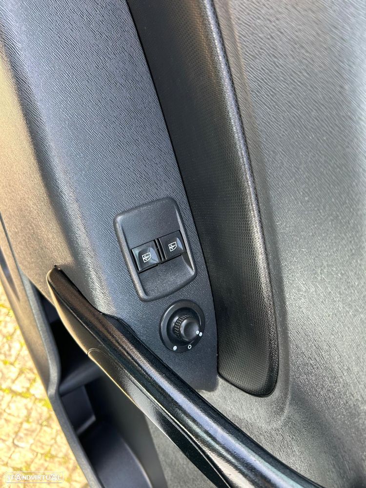 Renault KANGOO Z.E 33 KWh NACIONAL IVA DEDUTIVEL - 10