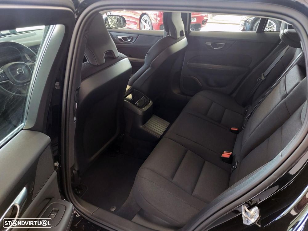 Volvo V60 2.0 T6 AWD TE Inscription Expression - 14