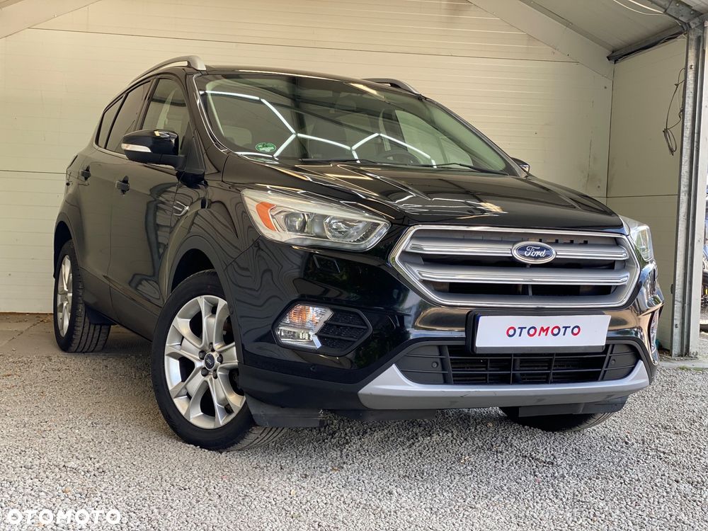Ford Kuga 2.0 TDCi FWD Titanium - 38