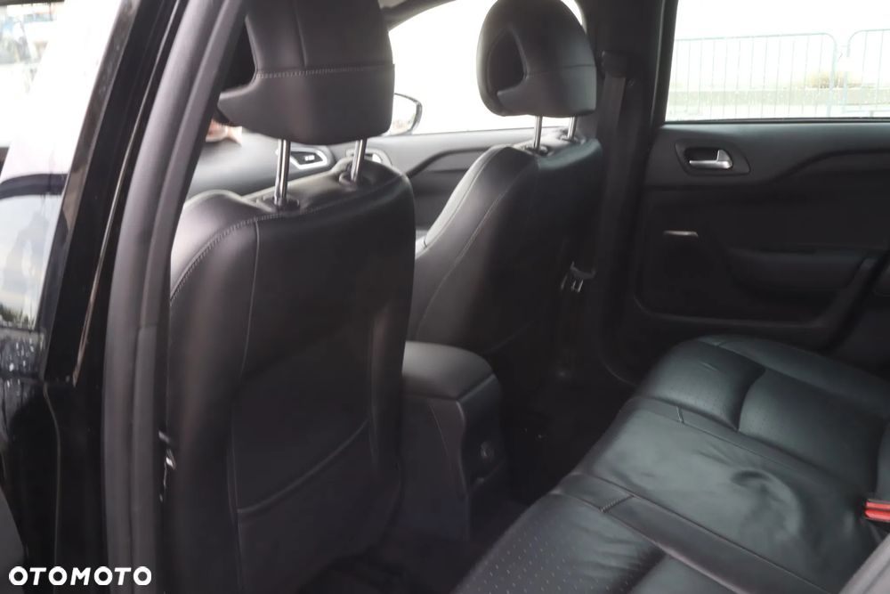 DS Automobiles DS 4 - 11