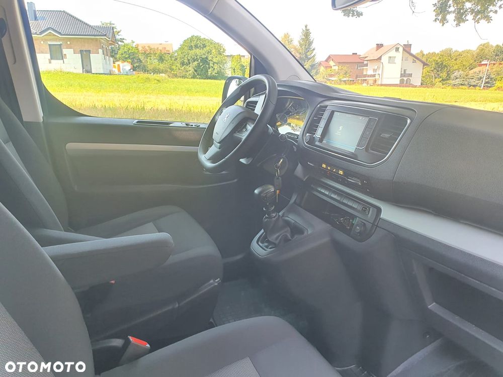 Peugeot Traveller L2 2.0 Allure - 14