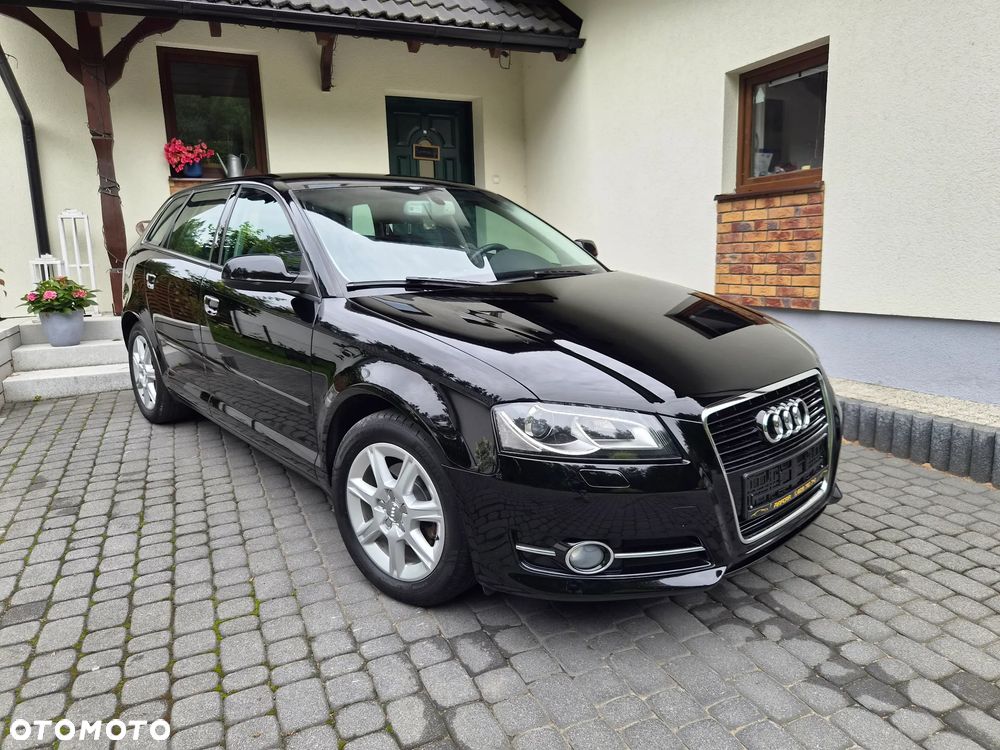 Audi A3 Sportback 1.6 TDI S tronic Attraction - 21