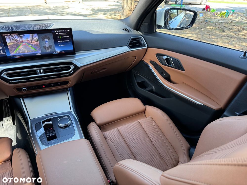 BMW Seria 3 320d xDrive mHEV M Sport - 29