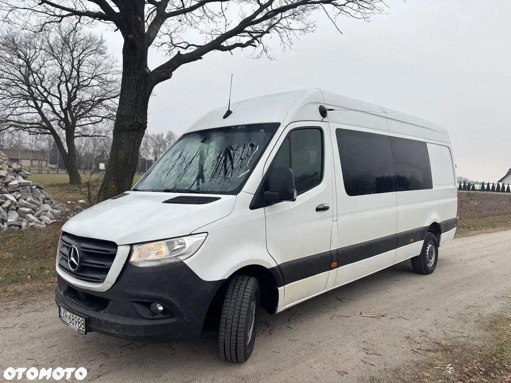 Mercedes-Benz Sprinter - 2