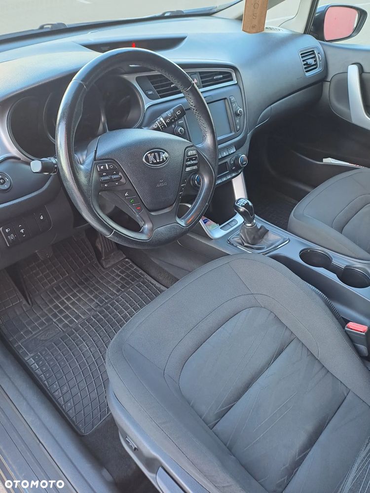 Kia Ceed 1.6 GDI XL - 8
