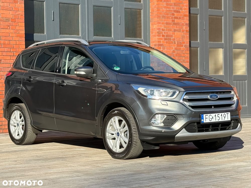Ford Kuga - 2
