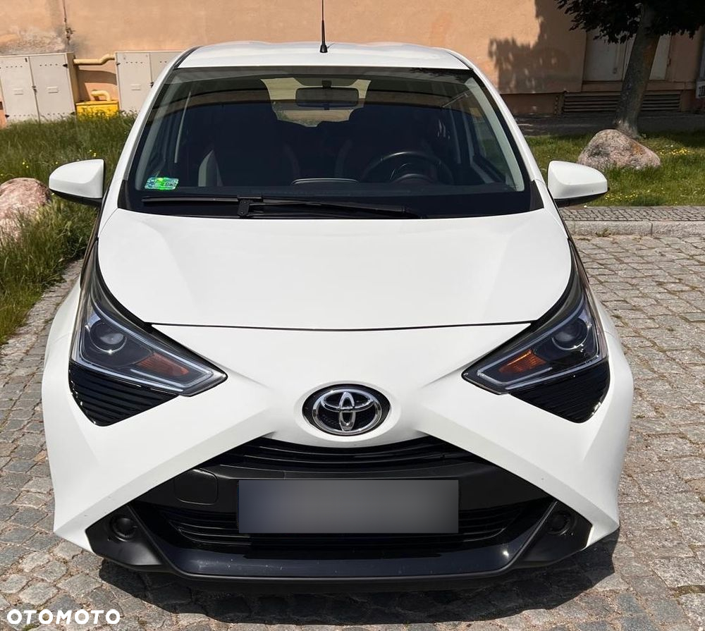 Toyota Aygo 1.0 VVT-i Color Edition - 2