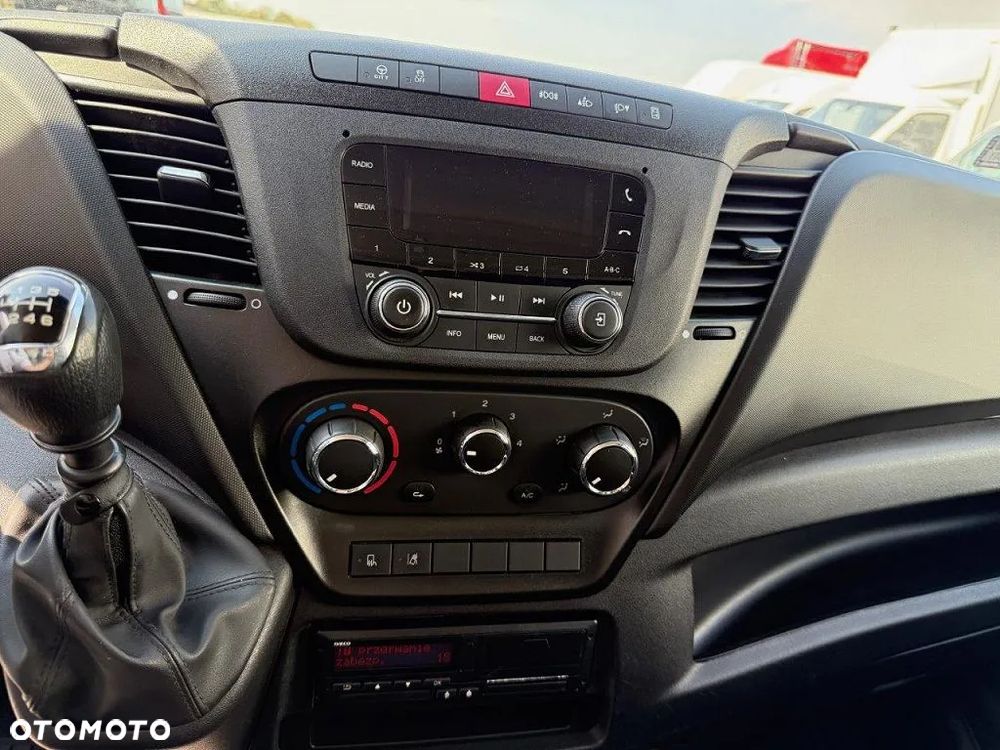 Iveco IGLOPOL DAILY 70C18 - 11