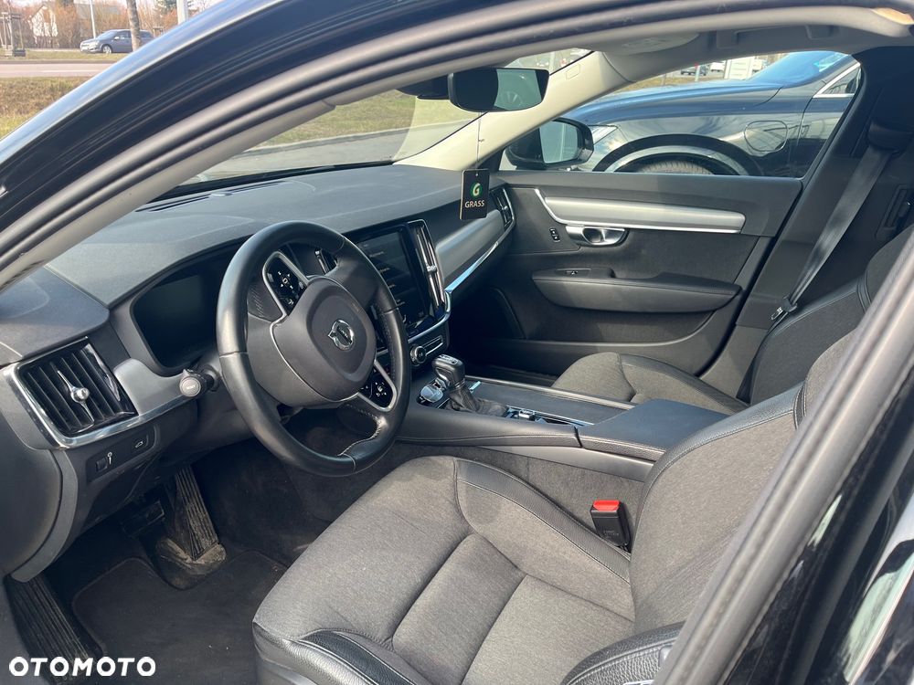 Volvo S90 D3 Momentum - 11