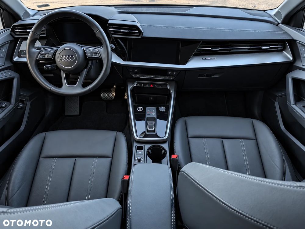 Audi A3 Limousine 40 TFSI quattro S tronic advanced - 15
