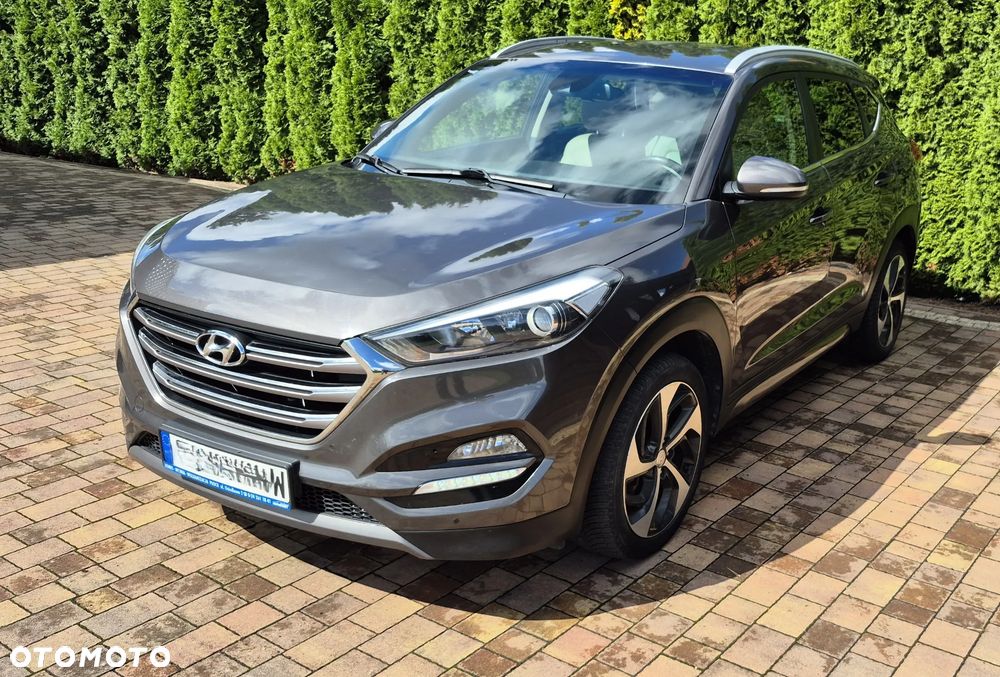 Hyundai Tucson 1.7 CRDI BlueDrive Comfort 2WD - 1