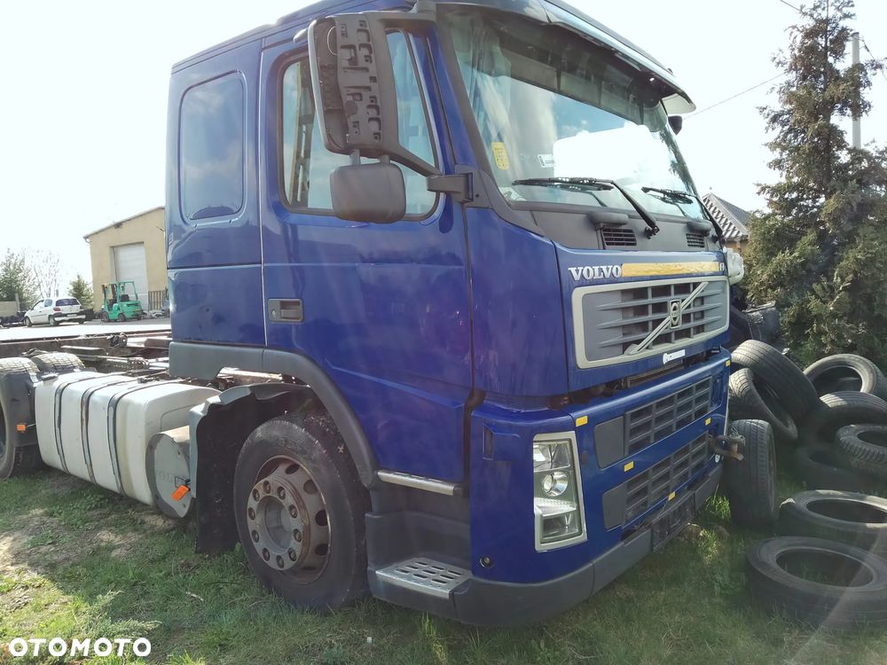 volvo fm kabina piasta zbiornik vt2214b  most silnik skrzynia czesci