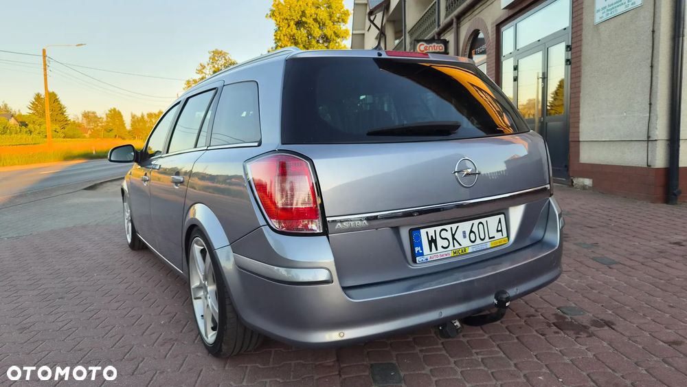 Opel Astra 1.6 Sport - 8