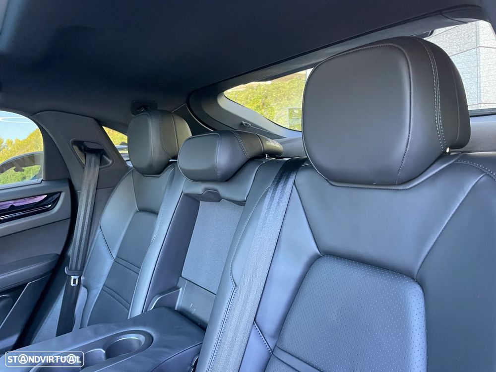 Porsche Cayenne Coupé E-Hybrid - 30