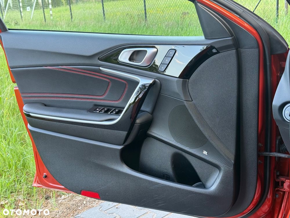 Kia ProCeed 1.6 T-GDI DCT7 OPF GT - 16