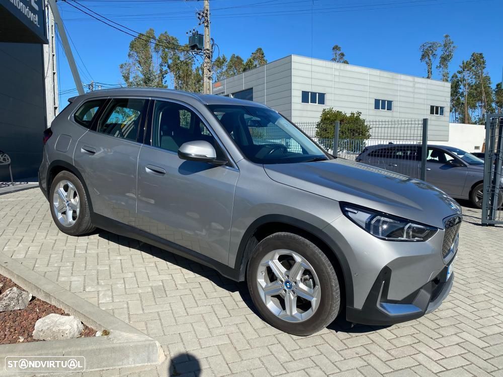 BMW iX1 eDrive20 - 2