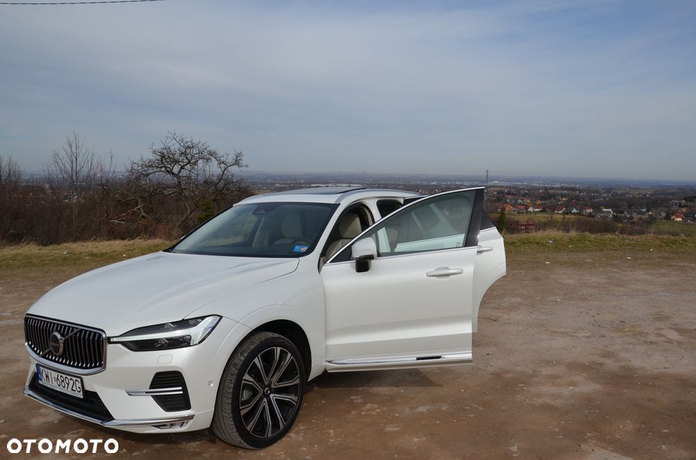 Volvo XC 60 B5 B AWD Ultimate Bright - 21