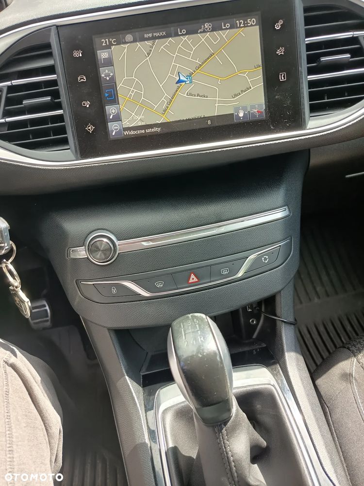 Peugeot 308 1.2 PureTech Active S&S - 15
