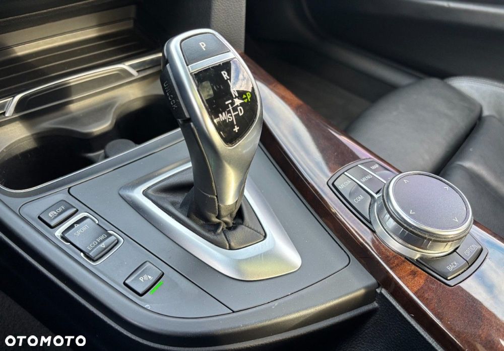BMW Seria 3 - 22