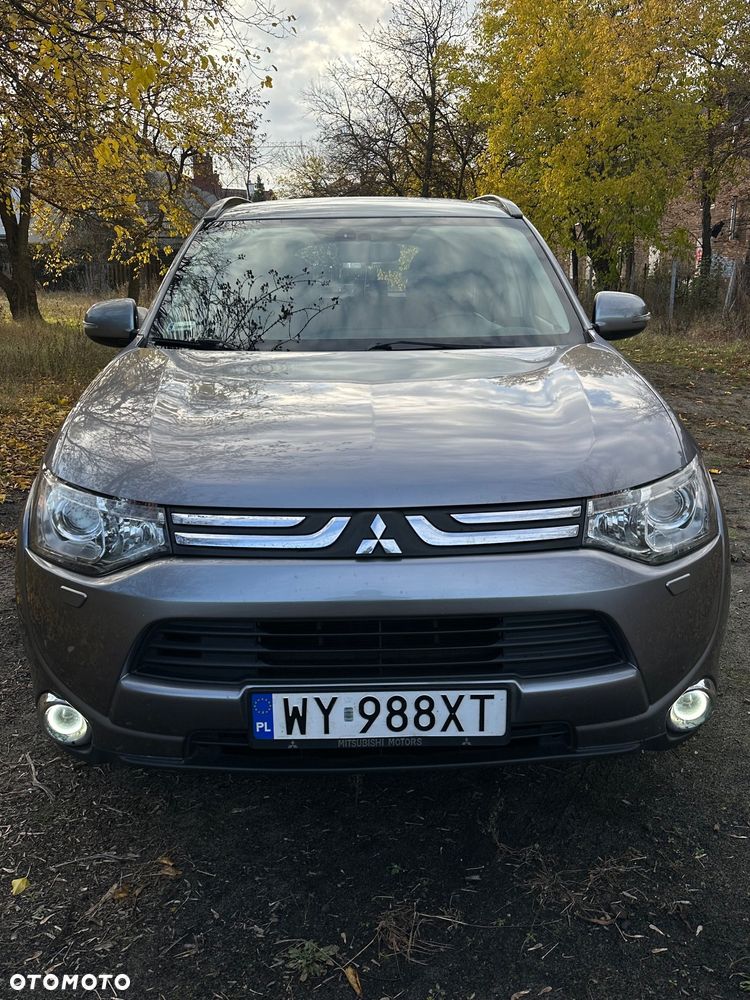 Mitsubishi Outlander PHEV Instyle NAVI + - 1