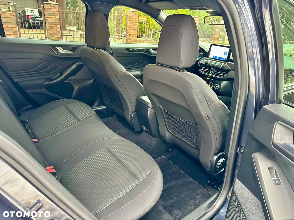 Ford Focus 1.0 EcoBoost ST-Line ASS PowerShift - 21