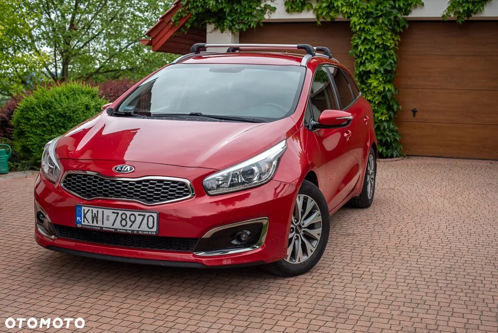 Kia Ceed 1.6 GDI L Business Line - 26
