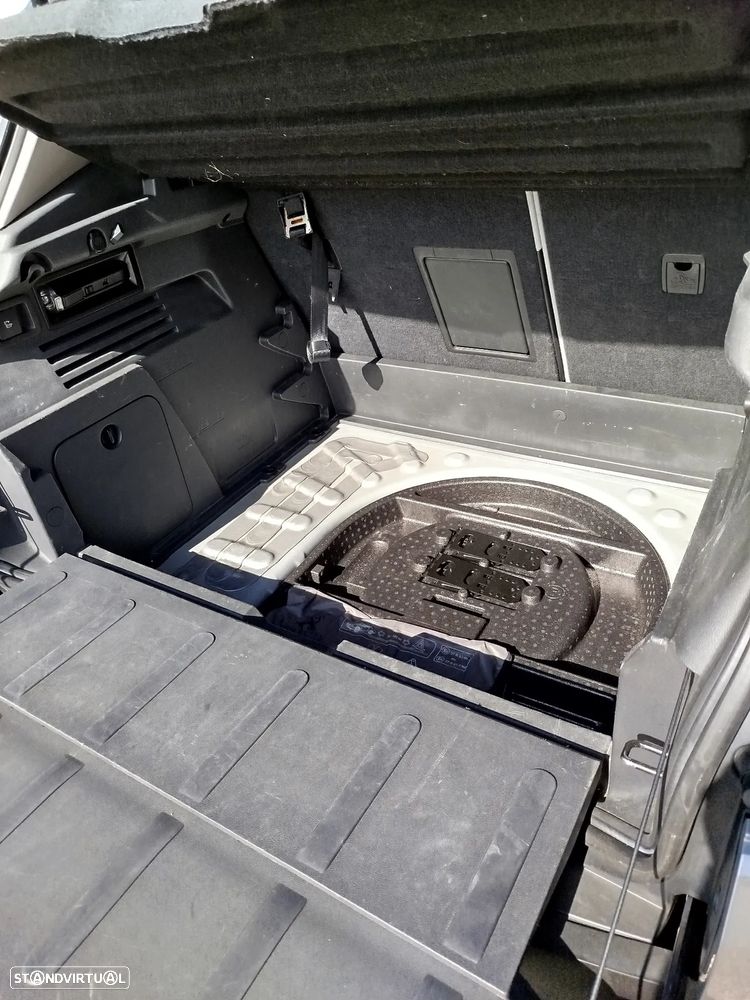 Peugeot 3008 1.6 e-HDi Allure 2-Tronic - 25