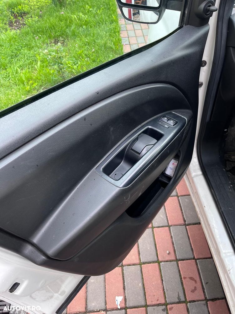 Opel Combo - 9