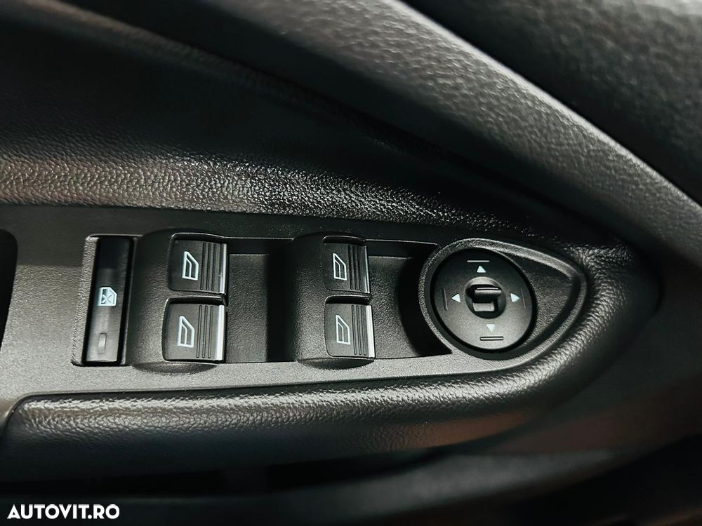 Ford Kuga 1.5 EcoBoost 2x4 Business Edition - 14
