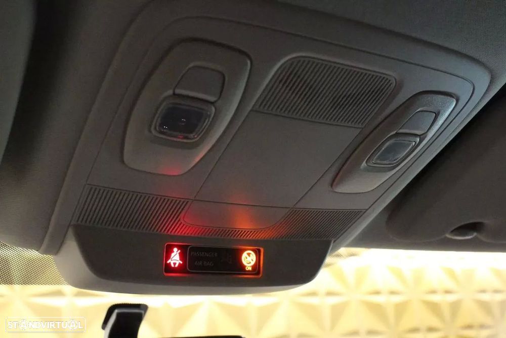 Renault Mégane Sport Tourer 1.5 Blue dCi Equilibre - 24