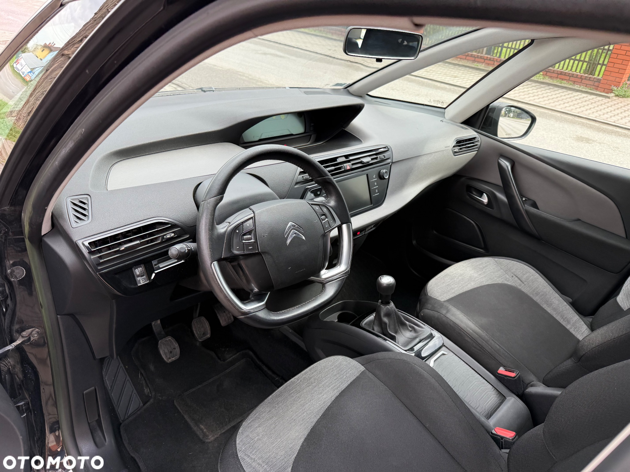 Citroën C4 Picasso e-HDi 115 Intensive - 10