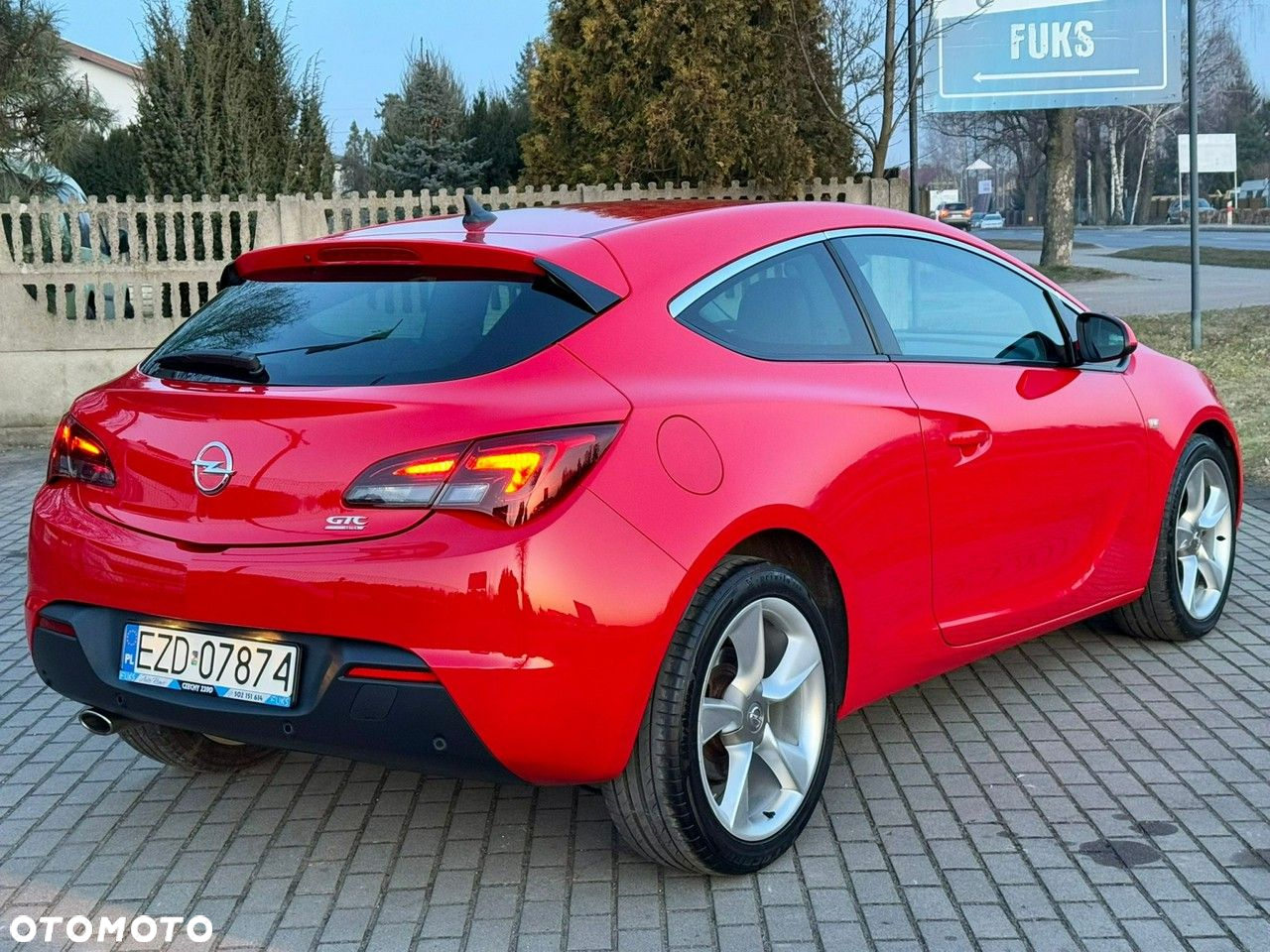 Opel Astra GTC 2.0 CDTI ecoFLEX Start/Stop - 13