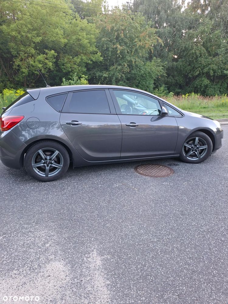 Opel Astra 1.4 T Cosmo - 6