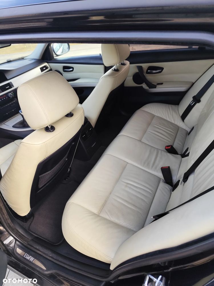 BMW Seria 3 - 26