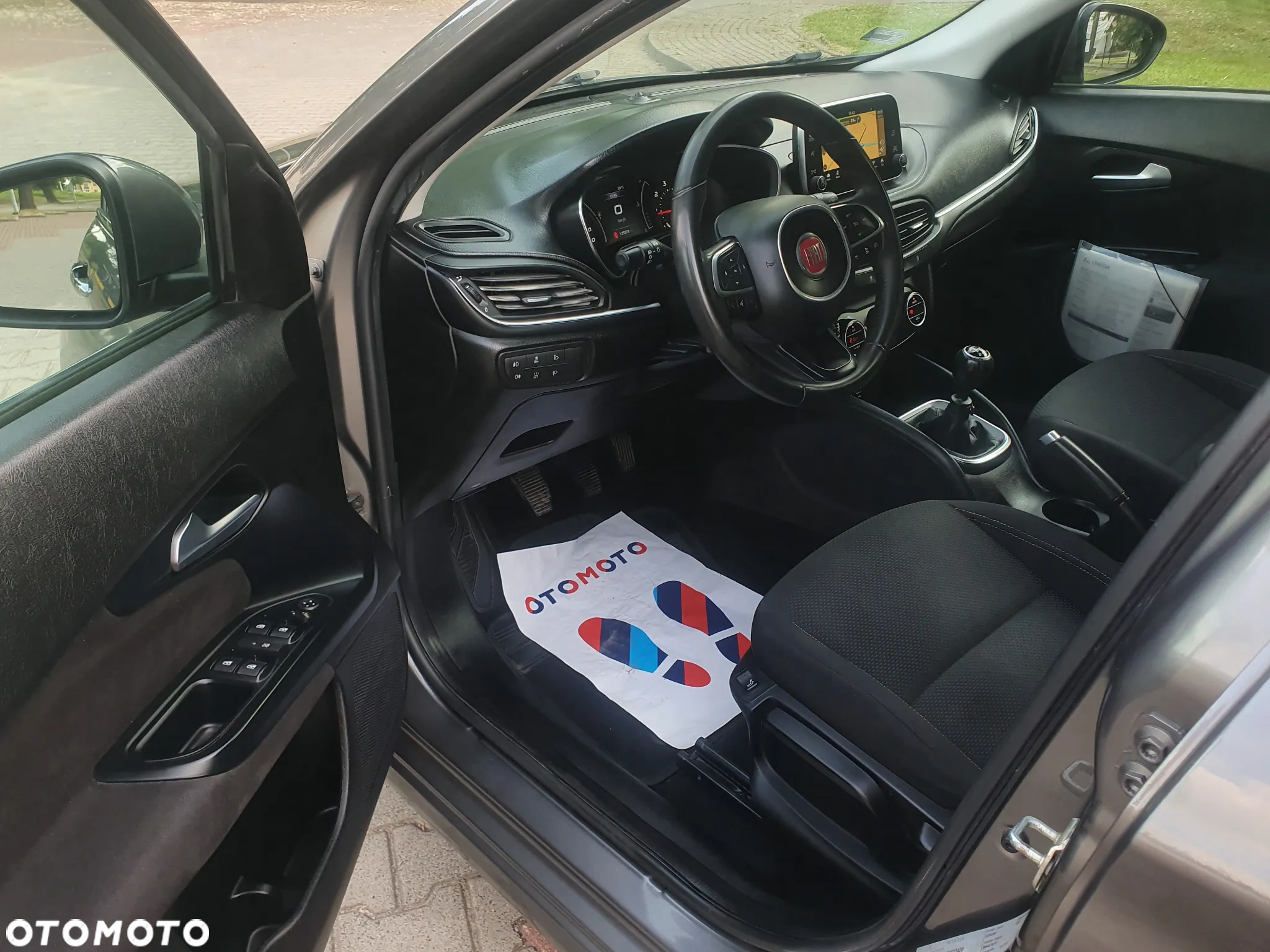 Fiat Tipo 1.6 MultiJet 16v Lounge - 17