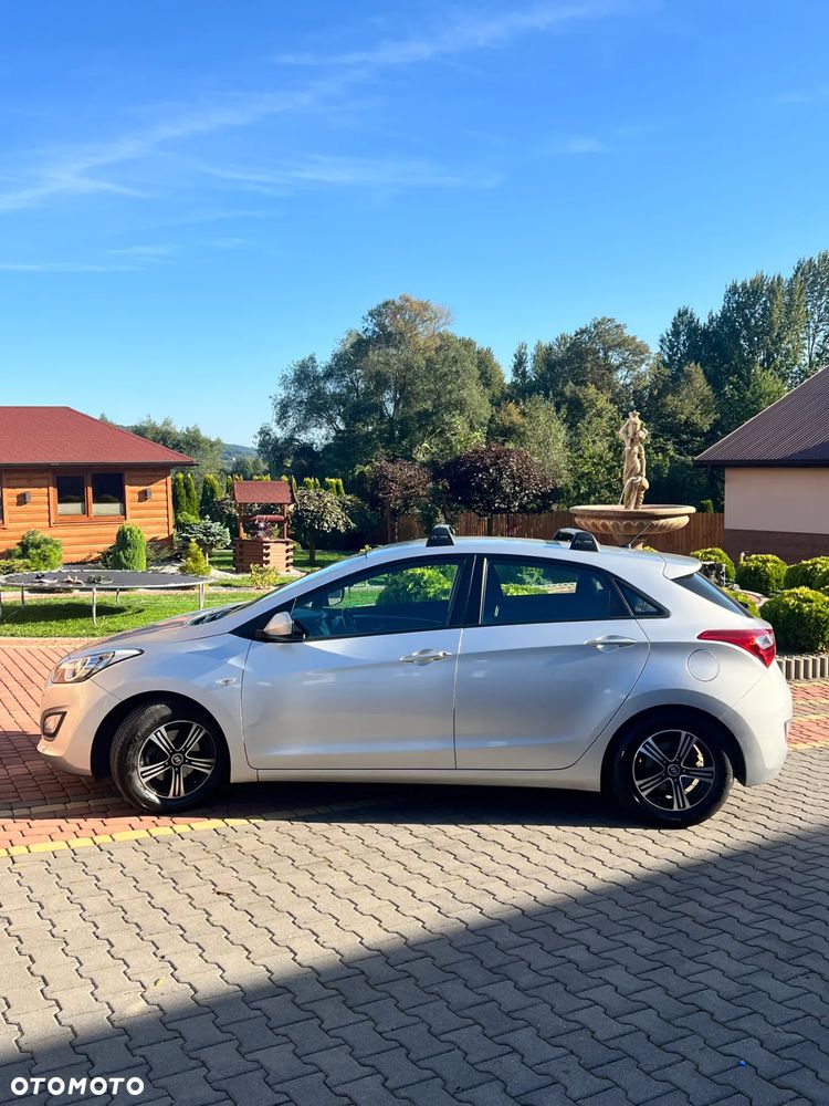 Hyundai i30 1.6 GDI Classic - 3