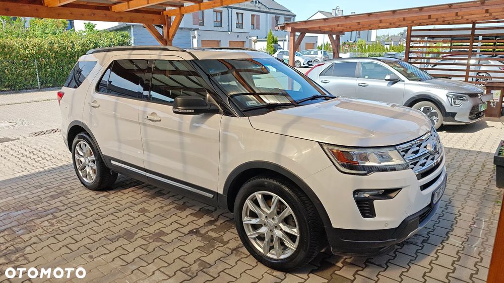 Ford Explorer - 8